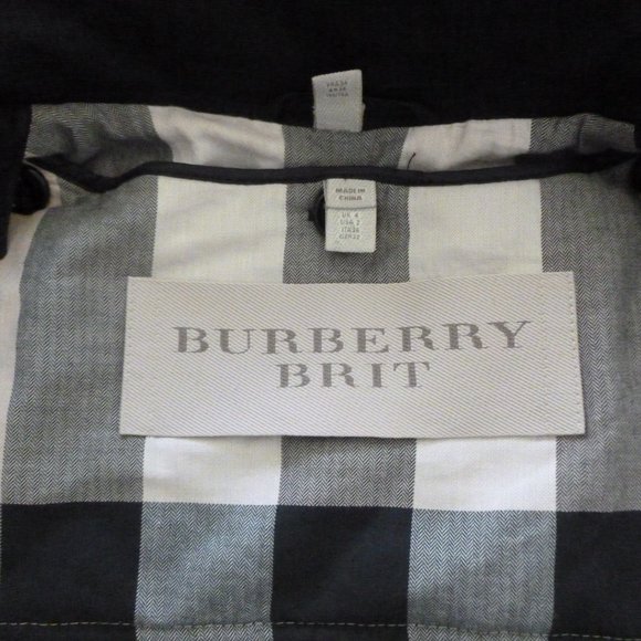 Burberry Reymoore Hooded Quilted Liner Raincoat - Picture 9 of 12